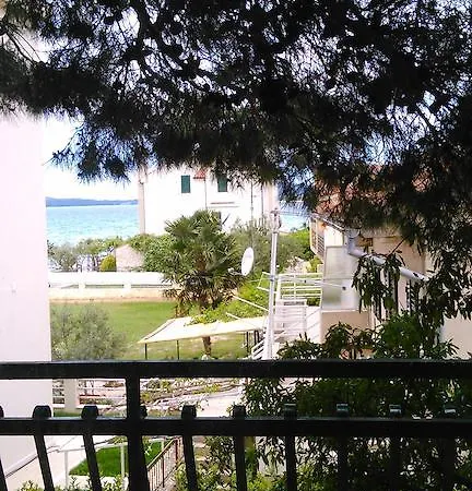 Pinus Apartment Zaboric
