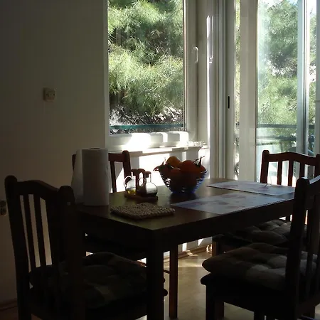 Pinus Apartment Zaboric
